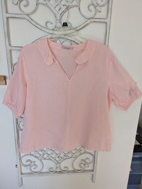 Cut Loose Brand Ruffled Collar Linen Top